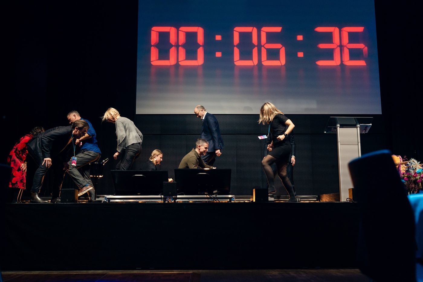 Eventfoto av scen och artist, Keep It Visual